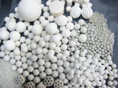 高純氧化鋁陶瓷球/剛玉瓷球-- 萍 鄉 市 睿 澤 新 材 料 科 技 有 限 公 司
